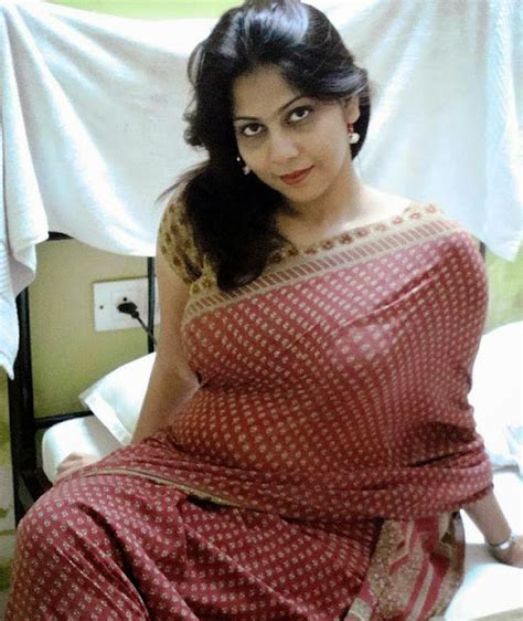 desi aunty bra photos|Free Desi Aunty In Saree Hot Photos